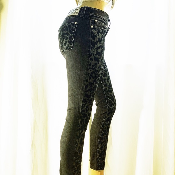 EXPRESS - Picture 5 of 16